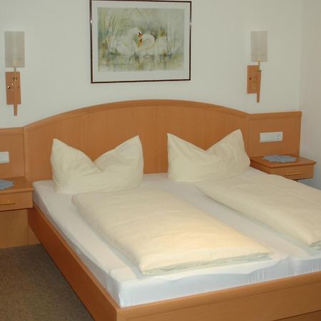 Hotel Garni Jennewein Mayrhofen Pokój zdjęcie
