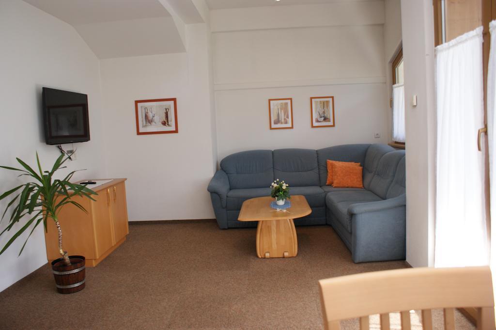 Hotel Garni Jennewein Mayrhofen Zewnętrze zdjęcie